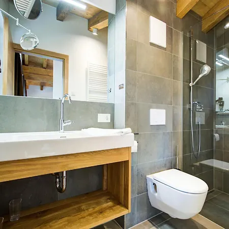 In With Sauna, Cleaning Included Chalet