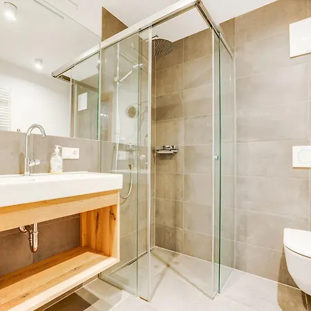 In With Sauna, Cleaning Included Chalet